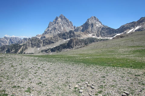The shoulder above Hurricane Pass