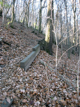 Steep section of South Cove trail