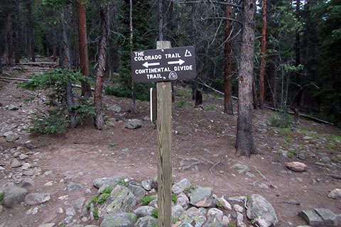 Sign at the Colorado Trail junction