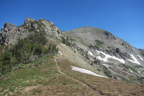 The saddle with a good view of Static Peak