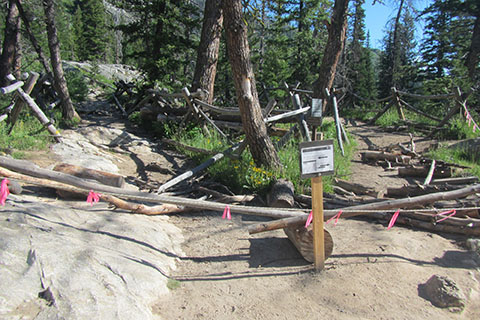 Trail closed for construction on trail next to Cascade Creek
